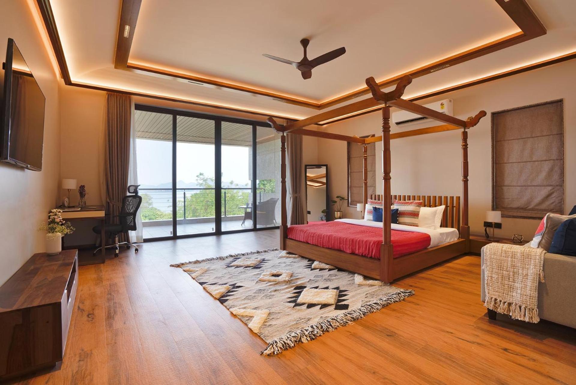 Pearl Lakeview Mansion By Stayvista - Lakeside Villa With Infinity Pool, Jacuzzi, In-House Theatre & Games Room Igatpuri Exterior foto